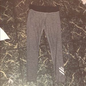 VS pink yoga pants